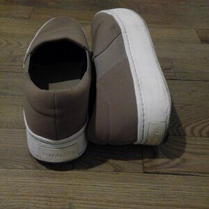 Vince womens Warren platform sneaker